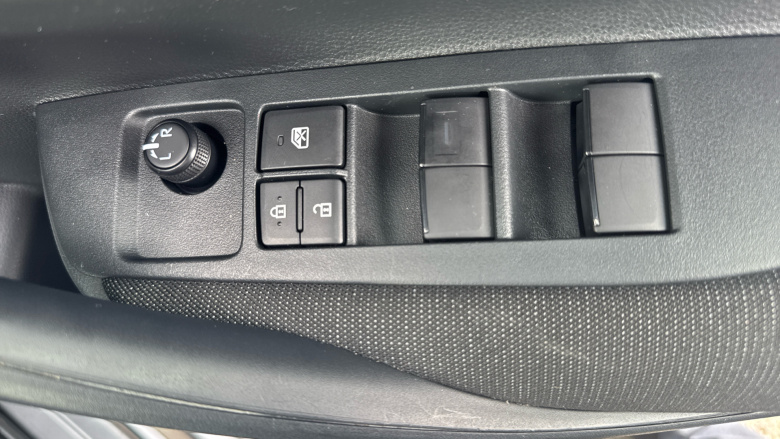 Toyota Corolla Petrol 1.8 VVT-i Hybrid Commercial Auto